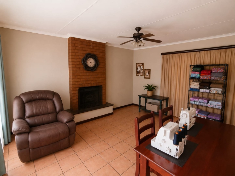 3 Bedroom Property for Sale in Sasolburg Ext 4 Free State